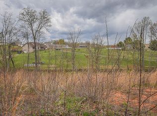 120 Rosecliff Dr, Fall Branch, TN 37656