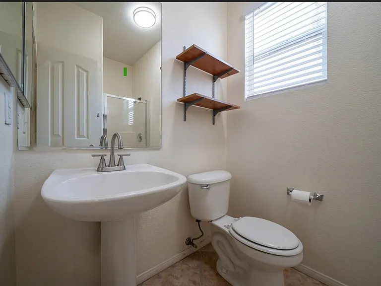 984 Country Skies Ave — Photo 9