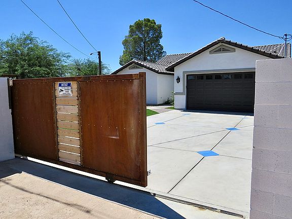 Electric Gate