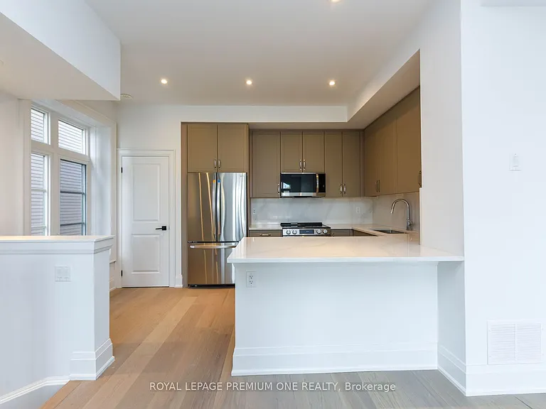 130 Joymar Dr #111 — Photo 9