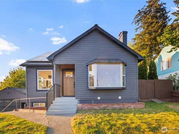 3202 11th Street, Bremerton, WA 98312