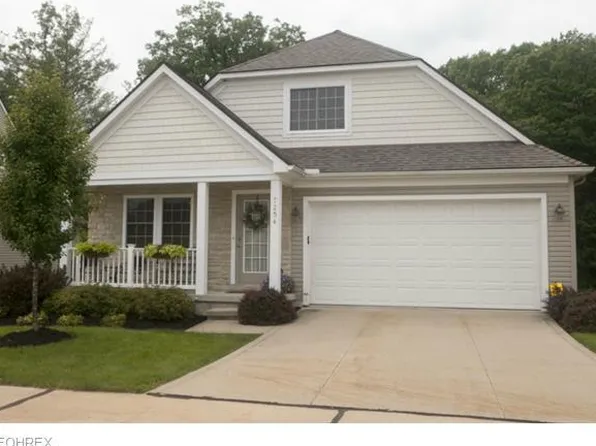 7254 Morning Star Trl, Northfield, OH 44067