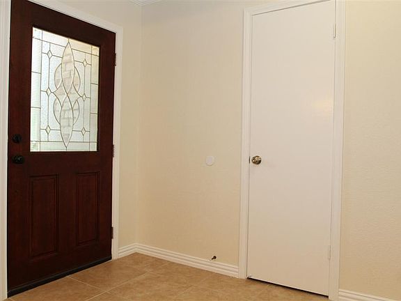 3rd image of 5407 Brinkman St