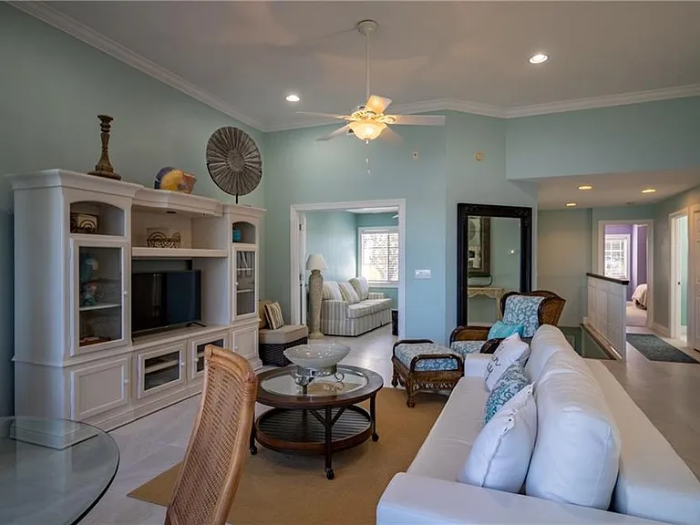 2611 Citrus Lake Dr #C-203 — Photo 4