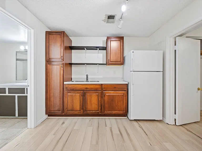 11127 E Berry Ave — Photo 23