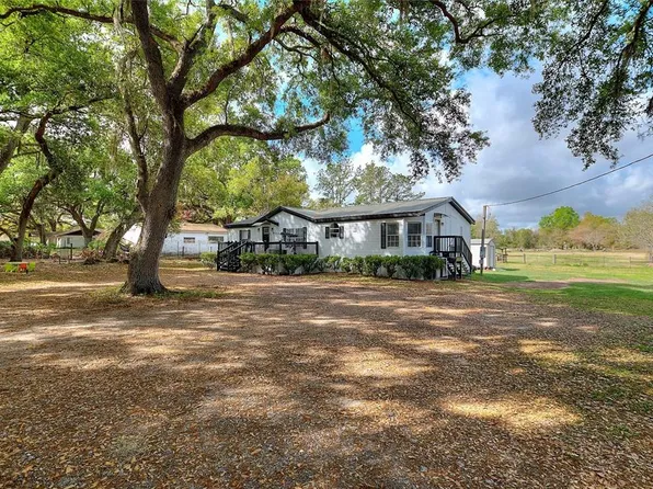 3309 Cooper Rd, Plant City, FL 33565