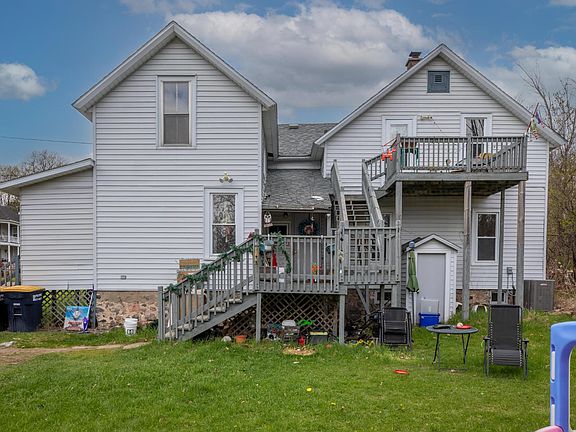 2nd image of 802 Mason St