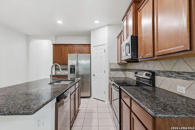 7020 Conroe Ml — Photo 3