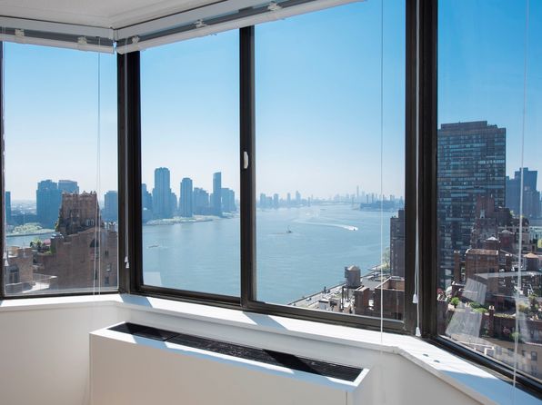 429 E 52nd St APT 31C