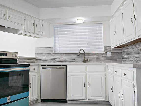 4th image of 12800 Briar Forest Dr Unit 176