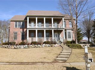 4064 Dartmoor Dr, Greenwood, IN 46143