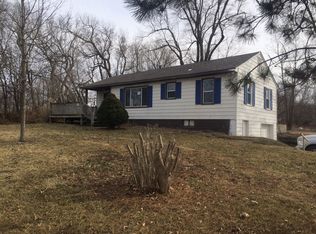 101 S Lyne St, Raymore, MO 64083