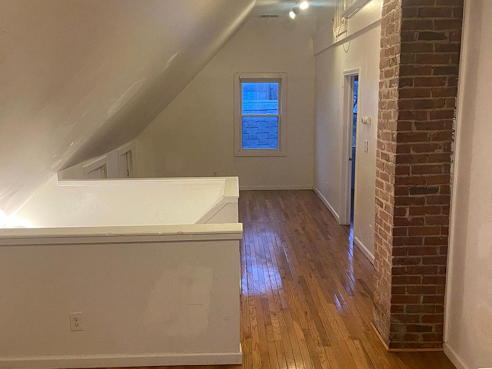 1st image of 51 15th St #4