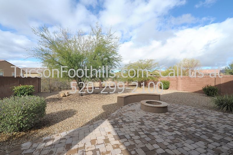 1st image of 12765 N Rain Shadow Ct