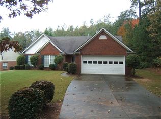 6157 Glen Oak Dr, Flowery Branch, GA 30542