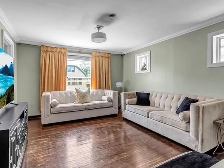 44 Arnold St #2 — Photo 6