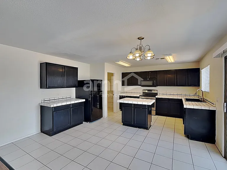 16020 W Morning Glory St — Photo 3