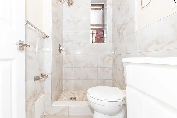 Rented by MySpaceNYC | media 11