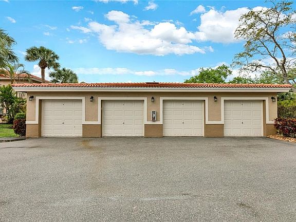 4th image of 6880 Huntington Lakes CIR #203