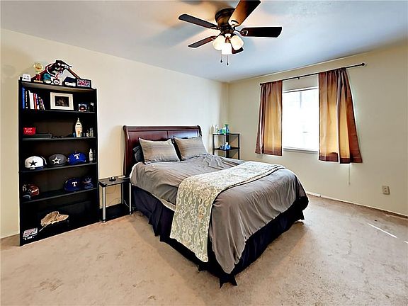 4th image of 2308 Wildbriar Dr