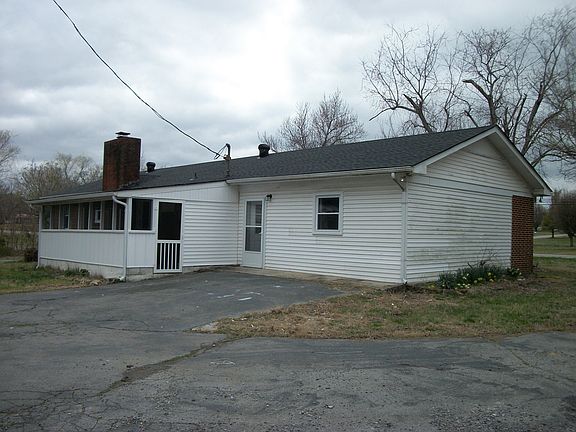 3rd image of 3831 Jim Cummings Hwy