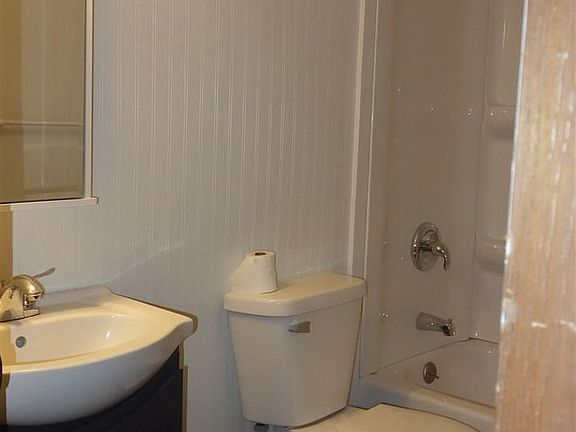 5th image of 19418 W Linwood Dr