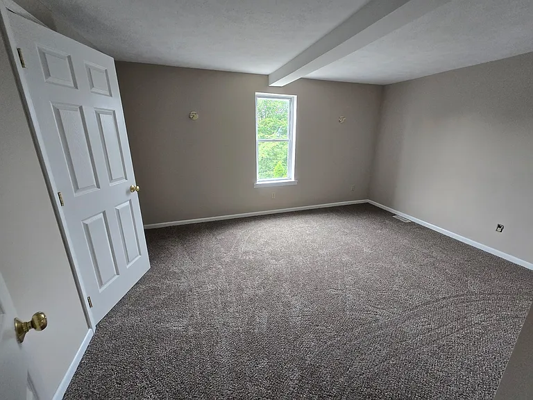 400 W Fulton St — Photo 18