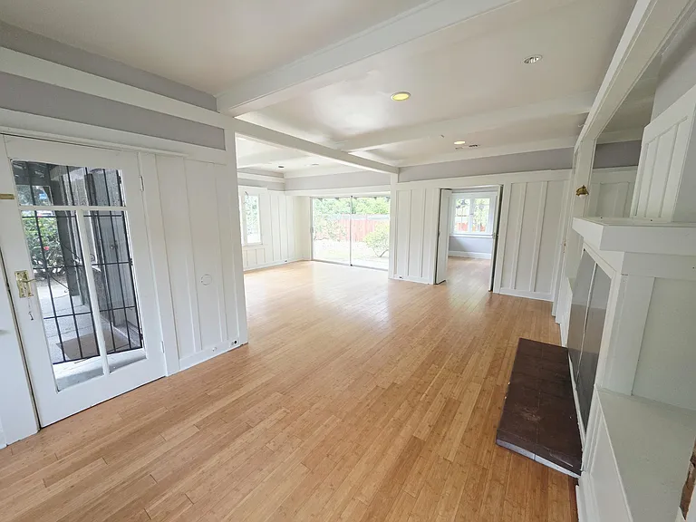 2121 Garfield Ave — Photo 21