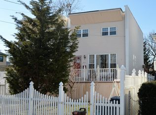 273 Reynolds Ave, Bronx, NY 10465