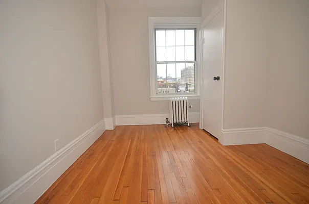 Rented by Avian Village Realty | media 11