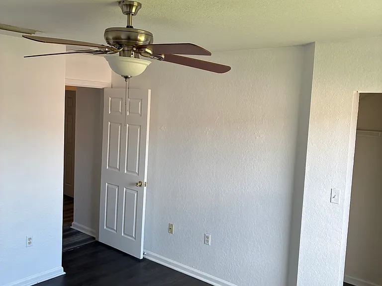 6358 Landings Way — Photo 17