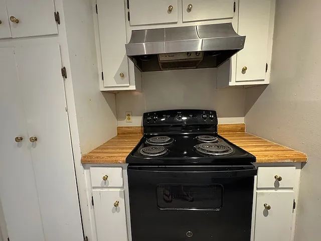 2261 Robin Lyn Ct — Photo 9