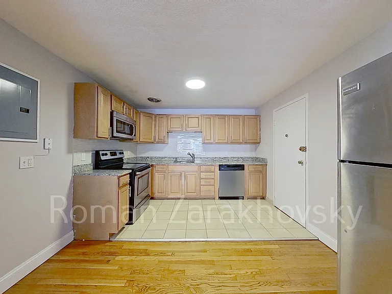 236 Babcock St #1 — Photo 3