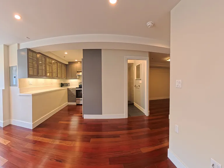 1840 Golden Gate Ave #A — Photo 11