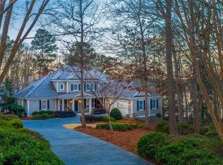 1020 Cherokee Blf, Greensboro, GA