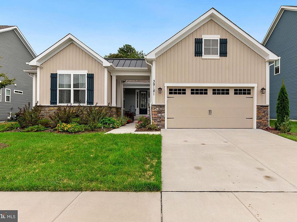 1st image of 39181 Alapocus Dr