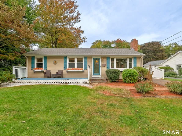 15 Kingsbury Avenue, Vernon, CT 06066