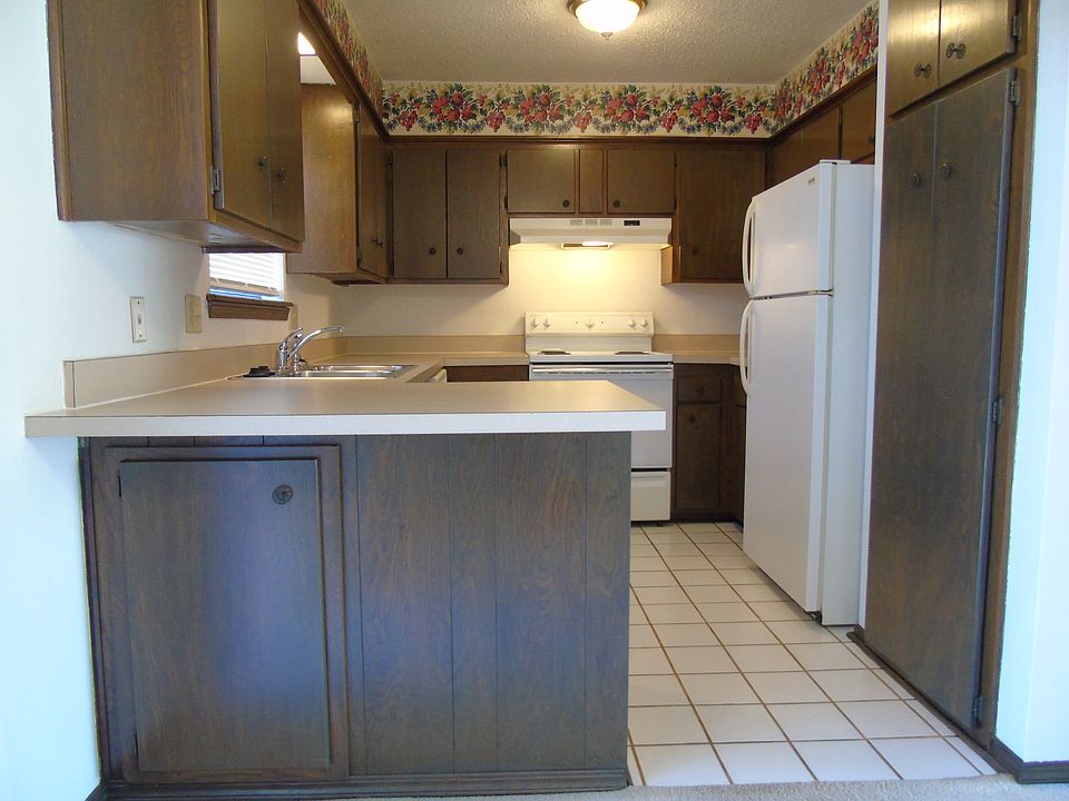 4 Kitchen