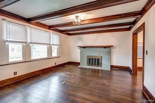 5th image of 7472 Woodrow Wilson St