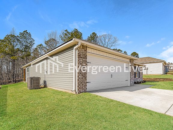 2nd image of 1090 Brookhaven Ln