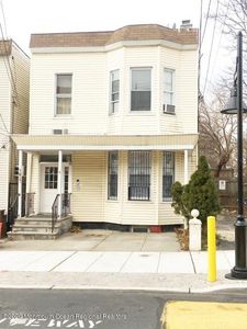 1607 Kerrigan Ave, Union City, NJ, 07087