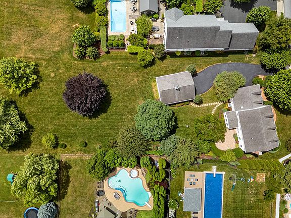 3rd image of 3015 Weaver Rd