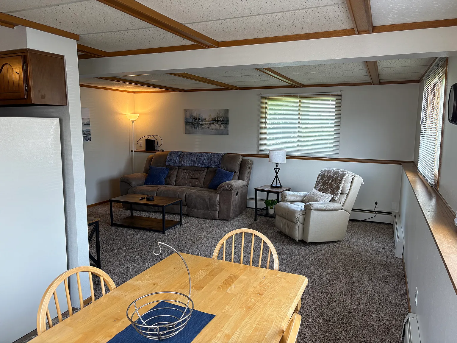 2 bed, 1000 sqft, $1,700 — Photo 2