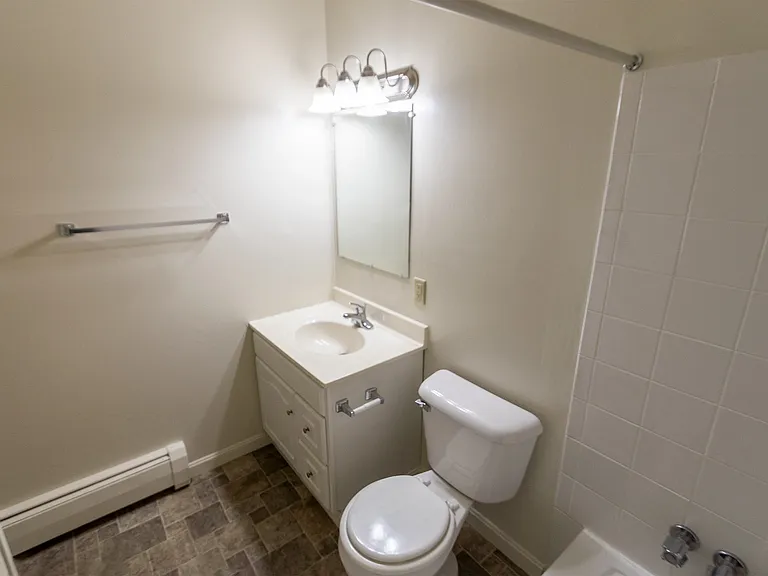 Blue Grass Manor — Photo 127