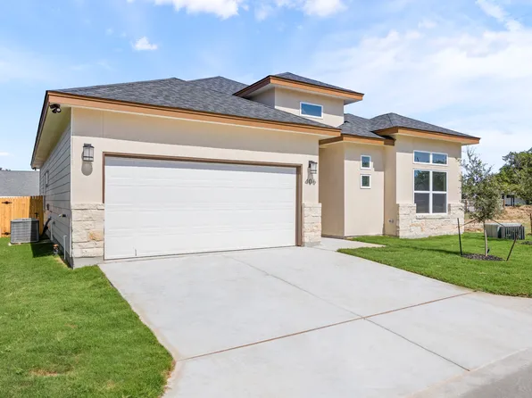 406 Park Cir, Hondo, TX 78861