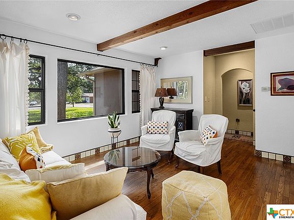 5th image of 207 Pennsylvania Blvd