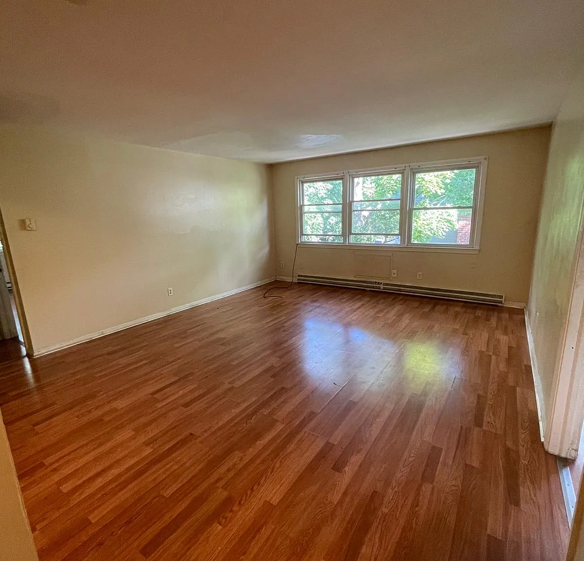 2 bed, $1,675 — Photo 2