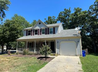 4210 Mockingbird Cir, Waldorf, MD