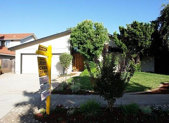 4th image of 1134 Littleoak Cir