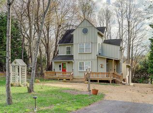 217 Dogwood Ln, Johnson City, TN 37604